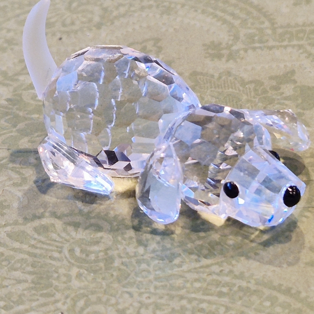 Swarovski Crystal Figurine BEAGLE PUPPY PLAYIN 7619 NR 000 Crystal Dog Figurine